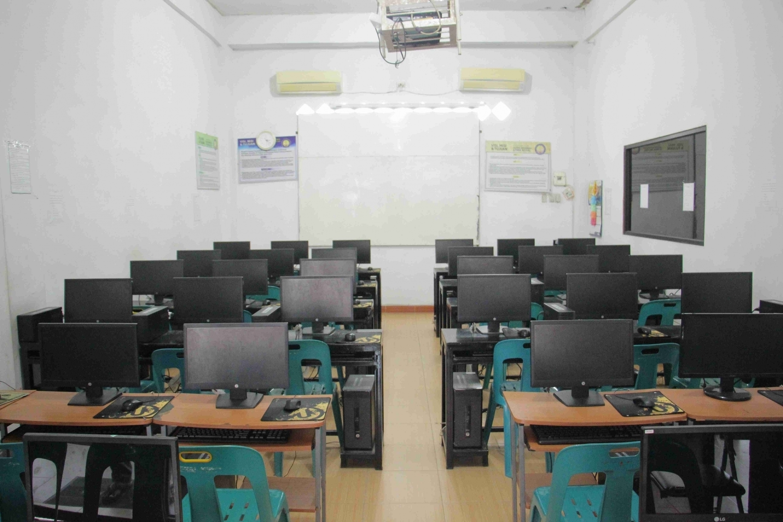 Lab Komputer